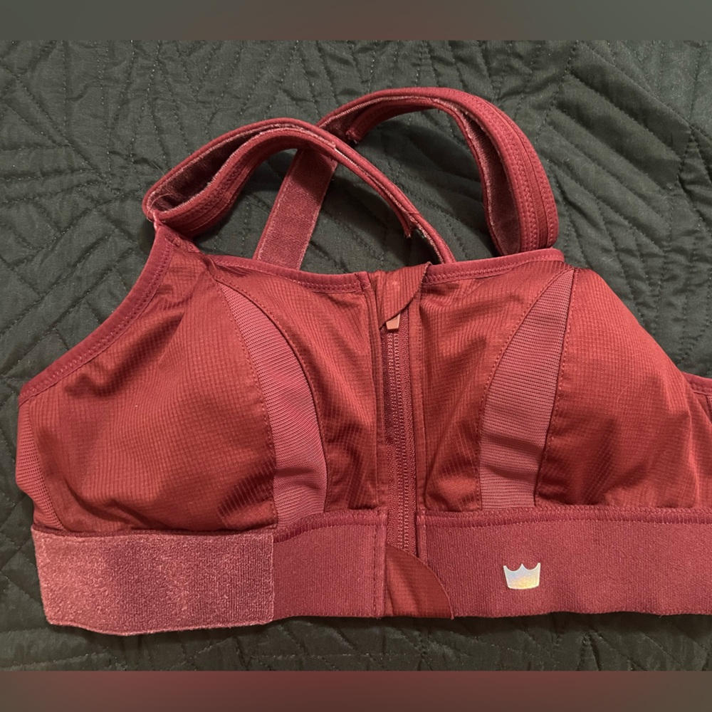 SHEFIT high impact sports bra